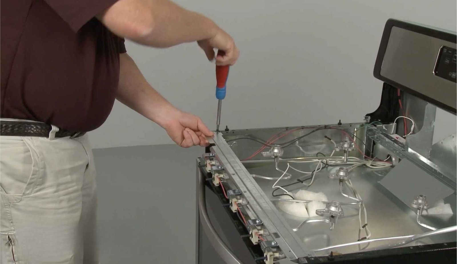 Stove maintenance service in Colorado Springs